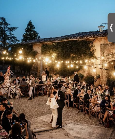 Tuscan Wedding Theme, Dusk Wedding, Rustic Italian Wedding, First Dance Wedding, Mallorca Wedding, Mediterranean Wedding, Provence Wedding, Reception Photos, Festival Bride