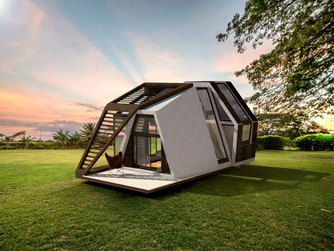 The ready-made Mobile Home is built on a moving platform and can be transported virtually anywhere, making off-grid living that much easier | Inhabitat - Green Design, Innovation, Architecture, Green Building Tiny House Mobile, Small Mobile Homes, Tiny Mobile House, Home Gym Design Garage, A Small House, Micro House, Casa Container, Yanko Design, Tiny House Plans