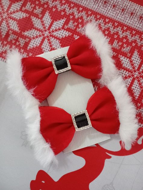 Christmas Dog Bows Diy, Diy Christmas Accessories, Christmas Hair Bows Diy, Christmas Hairbow, Christmas Dog Bows, Hair Bow Instructions, Hair Bows Diy Ribbon, Diy Hair Accessories Ribbon, Christmas Hair Accessories