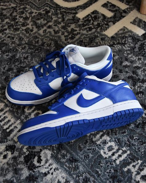 Francois Bresson on Instagram: “Nike Dunk Low "Varsity Royal" 🧿 📷 @thehypedkid - #fashion #hypebae #mode #style #offwhite #nikedunks #menswear #nikedunk #outfitoftheday…” Big Steppa, Ig Store, Kicks Shoes, Cute Nike Shoes, Cute Nikes, Nike Mens, Swag Shoes, Nike Dunk Low, Dream Shoes