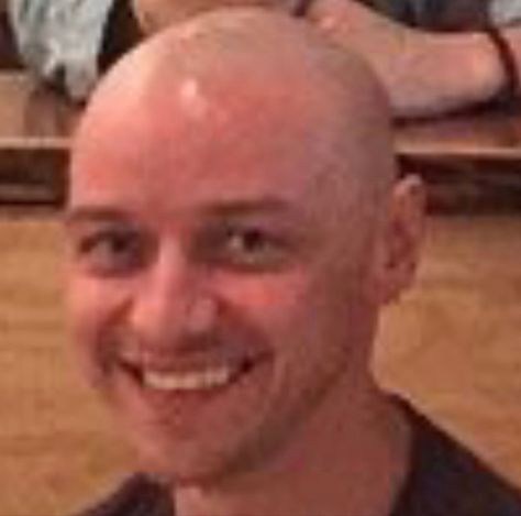 Bald James Mcavoy, X Men Reaction Pics, James Mcavoy Bald, James Mcavoy Funny, Xmen Cast, X Man Cast, X Men Funny, Funny Yugioh Cards, Charles Xavier