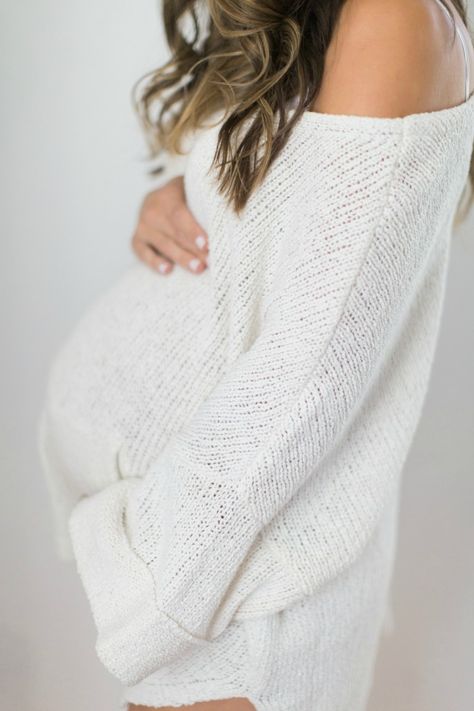 Pregnancy Pics, Lauren Mcbride, Pregnancy Info, Baby Fotografie, Bump Style, Pregnant Mom, Pregnant Woman, Pregnancy Outfits, Maternity Photoshoot