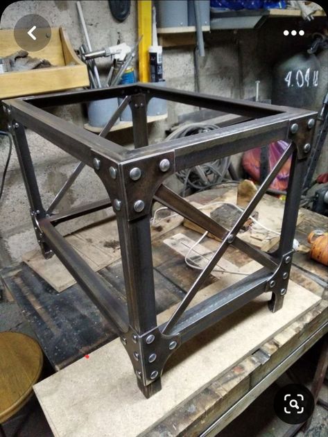 Diy Welding Projects, Welded Metal Projects, Steel Furniture Design, Welded Furniture, Metal Outdoor Furniture, Industrial Design Furniture, Diy Welding, Designer Bar Stools, Metal Furniture Design