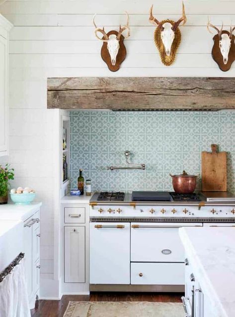 Designer Story: Ashley Gilbreath, A Devil for Details and New HGTV Star - Home Glow Design Stove Cove, Stove Alcove, Kitchens Farmhouse, Kitchen Southern, Ashley Gilbreath, Glow Design, Farmhouse Kitchen Backsplash, Southern Farmhouse, Hgtv Star