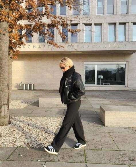 Adidas 00s Campus, Ootd Campus, Black Campus, Adidas Aesthetic, Campus 00s Shoes, 00s Shoes, Outfit Campus, Campus Adidas, Adidas Samba Outfit