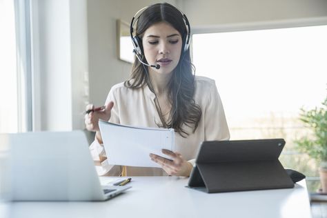 A virtual assistant is an independent contractor who provides administrative services to clients while working outside of the client's office. Home Worker, Virtual Assistant Jobs, Conference Call, Virtual Assistant Business, Virtual Assistant Services, Business Coach, Call Center, Virtual Assistant, Business Women