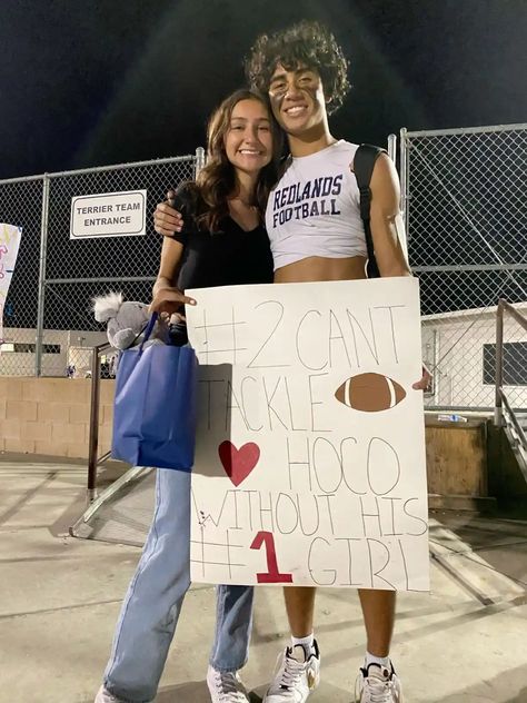 Hoco Asks Proposals Football, Cheerleader Hoco Proposals Ideas, Football Promposal Ideas, Hoco Signs Football, How To Ask A Guy To Hoco, Red Bull Hoco Proposals, Dancer Hoco Proposal, Field Hockey Hoco Proposal, Hoco Poster Ideas Football