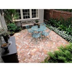 traditional patio by The Collins Group Reclaimed Brick Patio, Patio House Ideas, Brick Courtyard, Brick Patio, Beautiful Outdoor Living Spaces, Brick Garden, Reclaimed Brick, Brick Pavers, Brick Patios