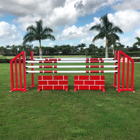 Stadium Jumping, Cross Country Jumps, Dream Horse Barns, Horse Diy, Horse Jumping, Horse Barns, Cute Horses, Show Jumping, Horse Care