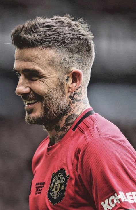 David Beckham Haircut Short, David Beckham Short Hair, Soccer Hairstyles Men, Footballer Hairstyles, David Beckham Hairstyle Short, Beckham Short Hair, David Beckham Hair, Beckham Hairstyle, David Beckham Haircut