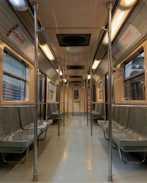 Train Interior Drawing, Subway Train Aesthetic, Train Station Background, Train Inside, Train Interior, Underground Train, 1 Point Perspective, Train Tunnel, Life Drawing Reference