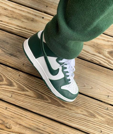 Nike Dunk High Spartan Green, Dunk High Spartan Green, Dunk High Outfit, Dunk High, Nike Dunk High, Ig Stories, You Rock, Nike Dunk, Nike Air