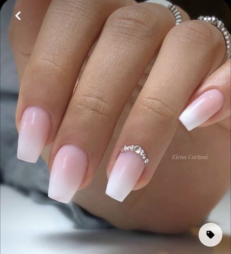 Short Coffin Nails Designs, Unghie Sfumate, French Ombre, Pink Ombre Nails, Dip Nails, Ombre Acrylic Nails, Short Coffin Nails, Nails Design With Rhinestones, Simple Acrylic Nails