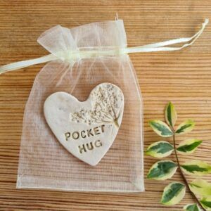 Charlotte Hupfield Ceramics Shop - Buy Beautiful Things Air Dry Clay Wedding Favours, Pocket Hug Ideas Diy, Air Dry Clay Gift Ideas For Friends, Pottery Gifts To Make, Heart Ceramics Ideas, Pocket Hug Ideas, Cool Ceramics Projects, Diy Clay Gifts, Hand Built Pottery Ideas