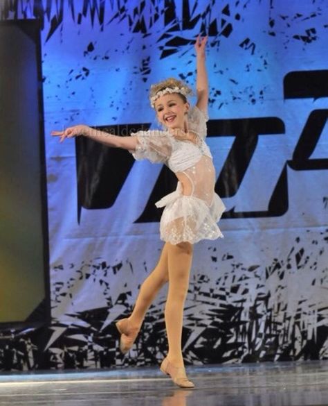 Ma, He's Making Eyes At Me | Chloe Lukasiak Wiki | Fandom Chole Dance Moms, Chloe Lukasiak, Dancing Dolls, Dance Company, Dance Photos, Musical Theatre, Dance Moms, Movies Showing, Chloe