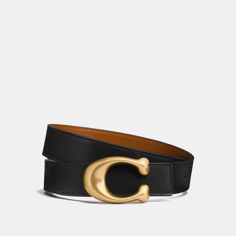 COACH . #coach # Coach Belt Outfit, Black Belt Outfit, Coach Outfits, Luxury Belts, Coach Belt, Coach Accessories, Fashion Belts, Reversible Belt, Gucci Belt