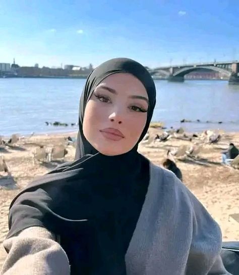 A Woman, The Beach, Black