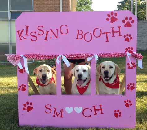 Kissing Booth- my three labs:) Kissing Booth Photo Prop, Dog Kissing Booth, Dog Photo Booth, Booth Diy, Chicago Magazine, Dog Diy, Pugs And Kisses, Valentines Day Dog, Dog Photoshoot