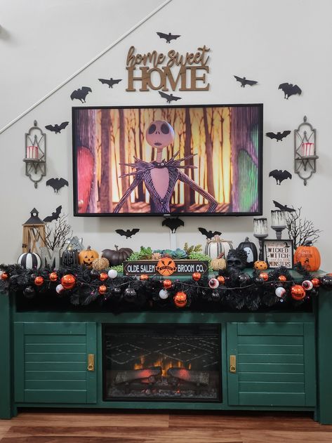 Halloween Decor Entertainment Center, Halloween Decorations Tv Stand, Halloween Decor Tv Stand, Fall Decor For Tv Stand, Halloween Fireplace Decor With Tv, Halloween Tv Stand, Tv Stand Halloween Decor, Halloween Tv Stand Decor, Halloween Mantle Decor With Tv