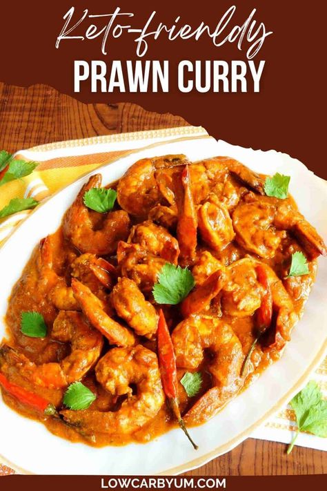 Perfectly briny with just the right amount heat, prawn curry with coconut milk is a dinner sure to please. It's keto-friendly too! Casserole Recipes Low Carb, Recipes With Salmon, Jumbo Shrimp Recipes, Coconut Prawns, Low Carb Seafood, Salad Low Carb, Seafood Casserole Recipes, Keto Curry, Soup Low Carb