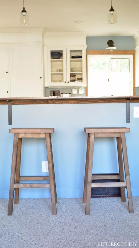 Free Bar Stool Plans You Can Build Today Diy Tall Bar Stools, Bar Stool Plans, Diy Bar Stool, Stool Plans, Build Your Own Bar, Drawer Diy, Island Makeover, Stool Woodworking Plans, Traditional Bar Stool