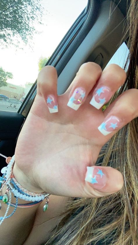 Square Vs Almond Nails, Short Nails For Teens, School Nails For Teens, Teen Nails, Gel Nails French, Quartz Nails, Green And Lavender, Birthday Things, Cute Simple Nails