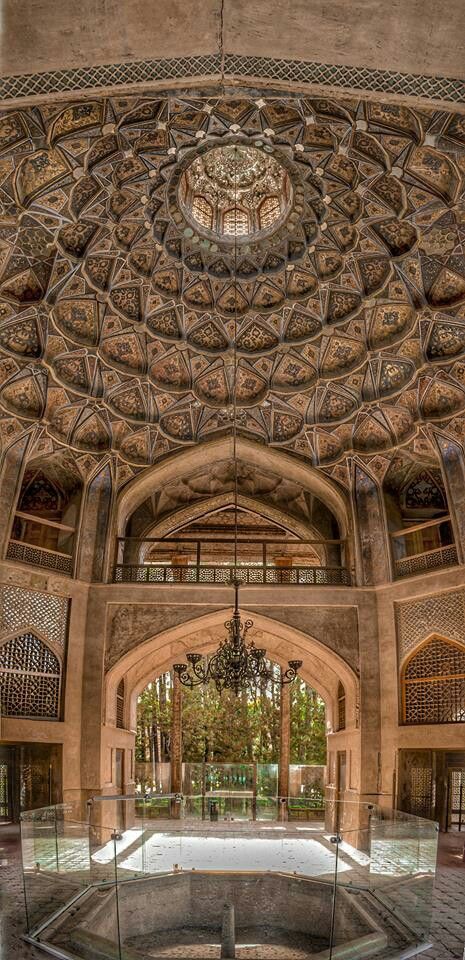 Niavaran Palace, Persian Palace, Islamic Interior, Islamic Interior Design, Persian Architecture, Ancient Persian, Ancient Origins, Traditional Architecture, Architecture Portfolio