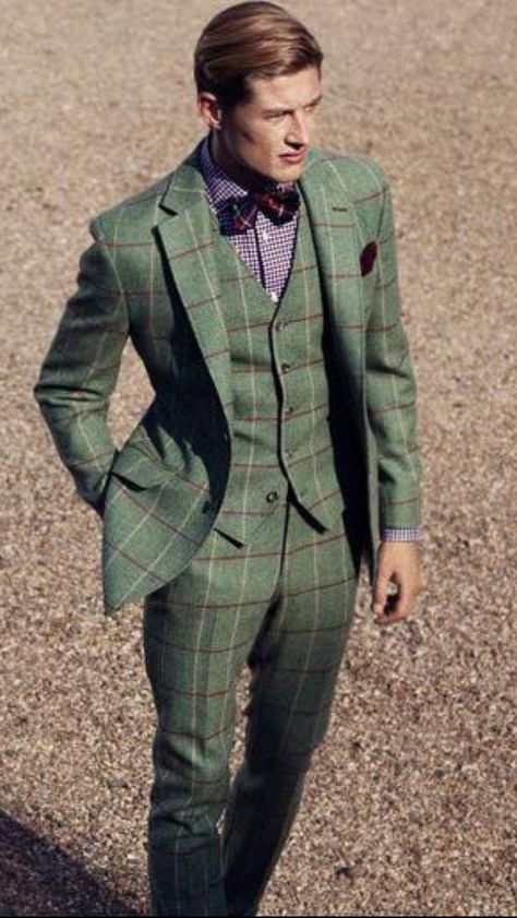 green                                                                                                                                                                                 More Vintage Green Suit Men, Green Pattern Suit Men, Fancy Green Outfits Men, Green Pinstripe Suit, Coloured Suits, Retro Suits Men, British Suits Men, Tweed Suits Men, Green Mens Suit