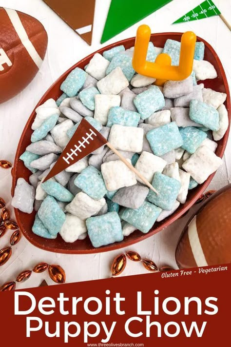 A fun Detroit Lions Puppy Chow recipe! This NFL football game day snack or dessert is gluten free. Light blue, gray (silver) and white muddy buddies are a great way to root for your team! #detroitlions #gamedayrecipes #footballrecipes #nflrecipes Detroit Lions Themed Food, Cute Super Bowl Snacks, Detroit Lions Food Ideas, Detroit Lions Party Food, Go Lions Football, Detroit Lions Football Party, Detroit Lions Desserts, Detroit Lions Party Ideas, Lions Football Party