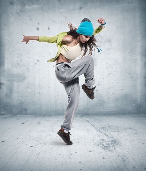 20 Dance Poses for Pictures to Get Inspiration in 2023 Dancing Poses, Dancing, Hip Hop