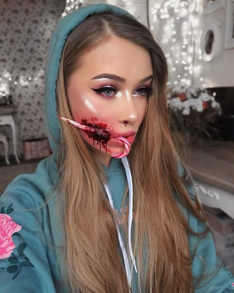 I Transform Myself With Halloween Makeup Gore Makeup, Halloweenský Makeup, Halloween Make-up Looks, Horror Make-up, Creepy Halloween Makeup, Christmas Makeup Look, Amazing Halloween Makeup, Horror Makeup, Halloween Makeup Inspiration