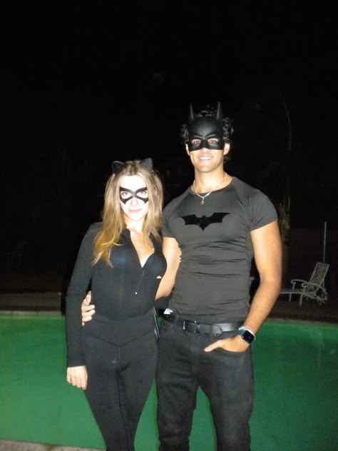 then more here you can say cat woman catwoman batman bat man couples costume ideas halloween Batman Halloween Costumes Men, Catwoman Batman Costume, Batman And Robin Costume For Women, Bat Man And Cat Woman Halloween Costume, Cat Women And Bat Man, Batman And Batgirl Costumes Couples, Batman Costume For Men, Catwoman And Batman Costume, Cat Woman And Batman Costume