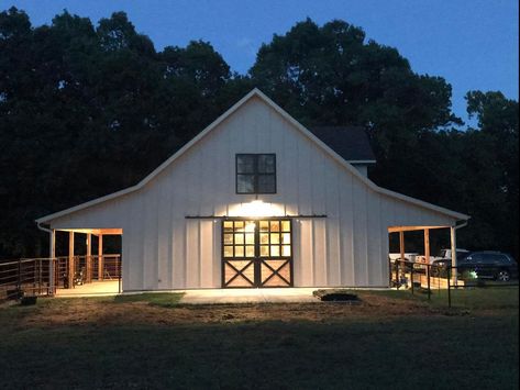 Pole Barn With Roll Up Doors, 3 Bedroom Barndominium, Boarding Facility, Barn With Living Quarters, Mountain Land, Building A Pole Barn, Barn Apartment, Horse Barn Designs, Barn Houses