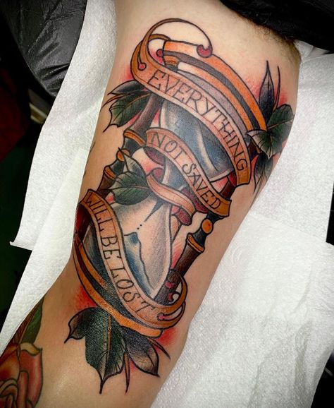 Neo Traditional Hourglass Tattoo, Tattoos For Dad Memorial, Hourglass Tattoo, Dove Tattoo, Traditional Sleeve, Creative Tattoo, London Tattoo, Mountain Tattoo, Traditional Tattoo Flash