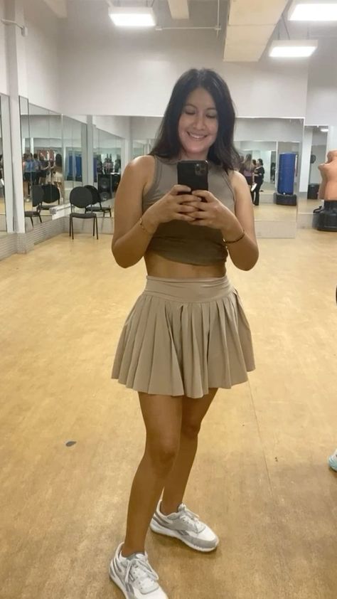 Skirt Gym Outfit, Denise Mercedes, Working Out Outfits, Two Friends, The Trend, Gym Outfit, Body Types, Working Out, Career