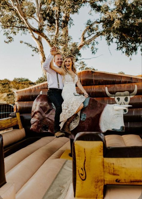 Backyard Summer Wedding, Rustic Backyard Wedding, Country Wedding Pictures, Southwestern Wedding, Country Western Wedding, Western Style Wedding, Western Themed Wedding, Backyard Summer, Mechanical Bull