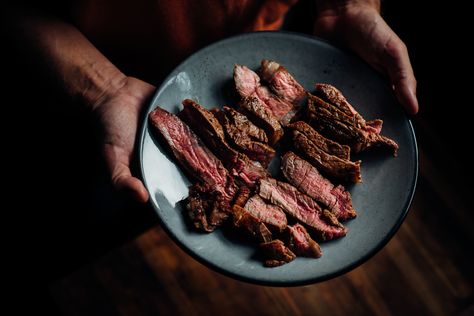 Japanese-Style Steak With Garlic–Soy Sauce Marinade Soy Sauce Marinade, Japanese Steak, Steak Marinade Recipes, Steak Marinade, Marinade Recipes, Fire Cooking, Smoked Chicken, Japanese Recipes, Food Tasting