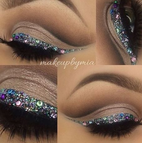 Glitter Eyeshadow Looks, I Love Makeup, Glitter Eyeshadow, Glitter Makeup, Blue Eye Makeup, Makeup Tutorials, Makati, Gorgeous Makeup, Love Makeup