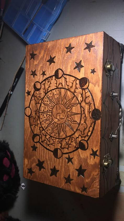 Sun and moon phase wood burning box Moon Phase Wood Burning, Sun And Moon Wood Burning, Wood Burning Boxes Design, Wooden Box Burning Ideas, Witchy Box Design, Wood Burning Ideas Witch, Wood Burn Box Ideas, Wood Burned Box Ideas, Wooden Box Wood Burning Ideas