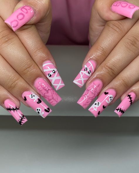 #nails #pink #pinknails #spooky #spookyart #nailsofinstagram #nailinspiration #naildesign #halloweennails Pink Patchwork, Diy Acrylic Nails, Y2k Nails, Nails Pink, Square Acrylic Nails, Halloween Nails, Pink Nails, Nails Inspiration, Acrylic Nails