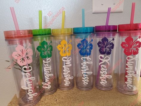 Acrylic Tumbler Ideas, Easy Toe Nail Designs, Jellyfish Design, Acrylic Tumblers, Custom Tumbler Cups, Toe Nail Designs, Personalized Tumblers, Cup Design, Tumbler Cups