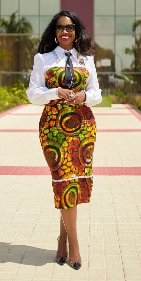 Modern #ankara styles for work. Ankara Dress For Office, Ankara Office Dress Styles, African Dresses Modern For Church, Ankara Corporate Dresses, Ankara Dress Styles For Church, Ankara Dress Styles, Chic Dress Classy, African Print Dress Ankara, Long Gowns