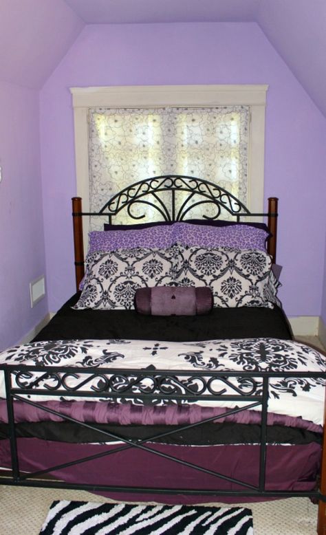 Black And Purple Bedroom, Teen Girl Bedrooms Ideas, Zebra Bedroom, Teen Bedroom Makeover, Bedroom Purple, Purple Room, Fantasy Bedroom, Purple Zebra, Girl Bedrooms