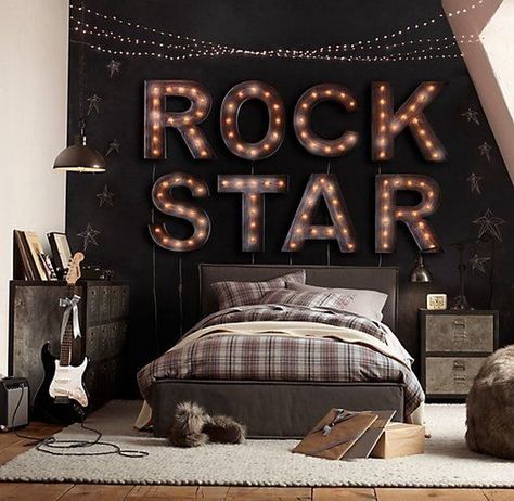 Let-it-be-Rock-7-Rock-and-Roll-Inspired-Bedrooms-for-Kids-6 Let-it-be-Rock-7-Rock-and-Roll-Inspired-Bedrooms-for-Kids-6 Room Decor Ideas For Men, Rock N Roll Bedroom, Rock And Roll Room, Rock Bedroom, Music Themed Bedroom, Music Room Design, Music Room Decor, Teen Boy Bedroom, Boy Bedroom