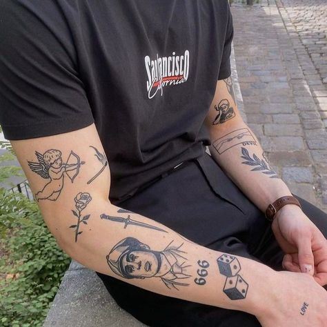 Tattoos Arm Mann, Tato Flash, Indie Tattoo, Mens Tattoos, Tattoos Inspo, Sharpie Tattoos, Forarm Tattoos, Tattoo Inspiration Men, Forearm Tattoo Design