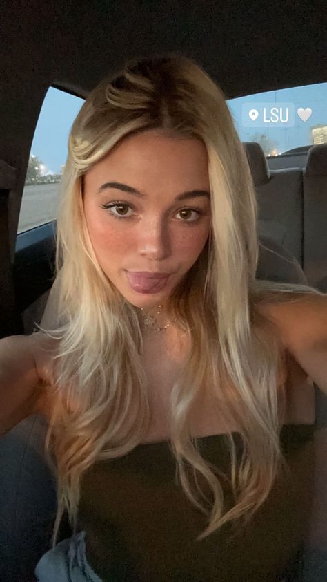 Liv Dunne, Livy Dunne, Livvy Dunne, Olivia Dunne, Instagram Storie, Thick And Fit, 90s Looks, In A Car, Hair Dye