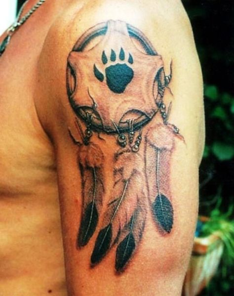 34 Native American Bear Claw Tattoo Meaning Cherokee Indian Tattoos, Cherokee Tattoos, Bear Tattoo Meaning, Native Indian Tattoos, Bear Claw Tattoo, Bear Paw Tattoos, Native American Bear, Herren Hand Tattoos, Claw Tattoo