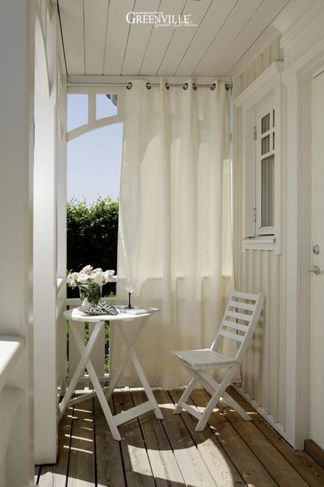 Backyard / Balcony / Porch Balcony Curtains, Small Balconies, Porch Curtains, Balkon Decor, Tiny Balcony, Patio Privacy, Backyard Balcony, Diy Porch, Apartment Patio