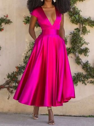 Shopping Queen, Vestidos Retro, Elegant Maxi Dress, Holiday Summer, Evening Dress Fashion, Dresses Outfits, Dress Stores Online, V Neck Midi Dress, Looks Street Style