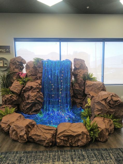 Calvary Chapel Santa Fe Springs VBS Waterfall Decoration, Diy Waterfall, Jungle Decorations, Ganpati Decoration At Home, Ganapati Decoration, Deco Jungle, Decoration For Ganpati, Luau Theme Party, Vbs Themes